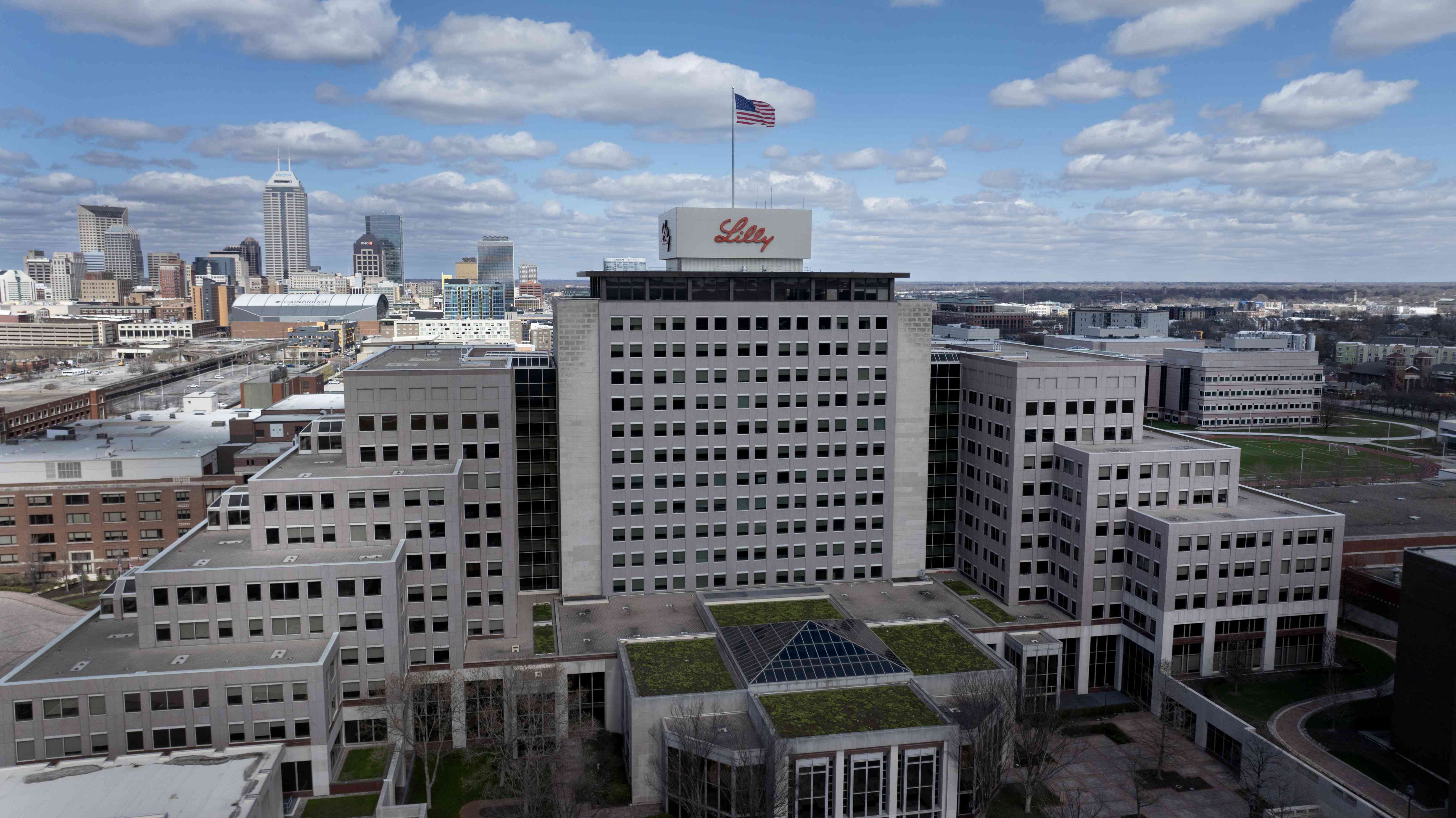 Eli Lilly Rises As Study Shows Omvoh Successful in Treating Crohn’s Disease