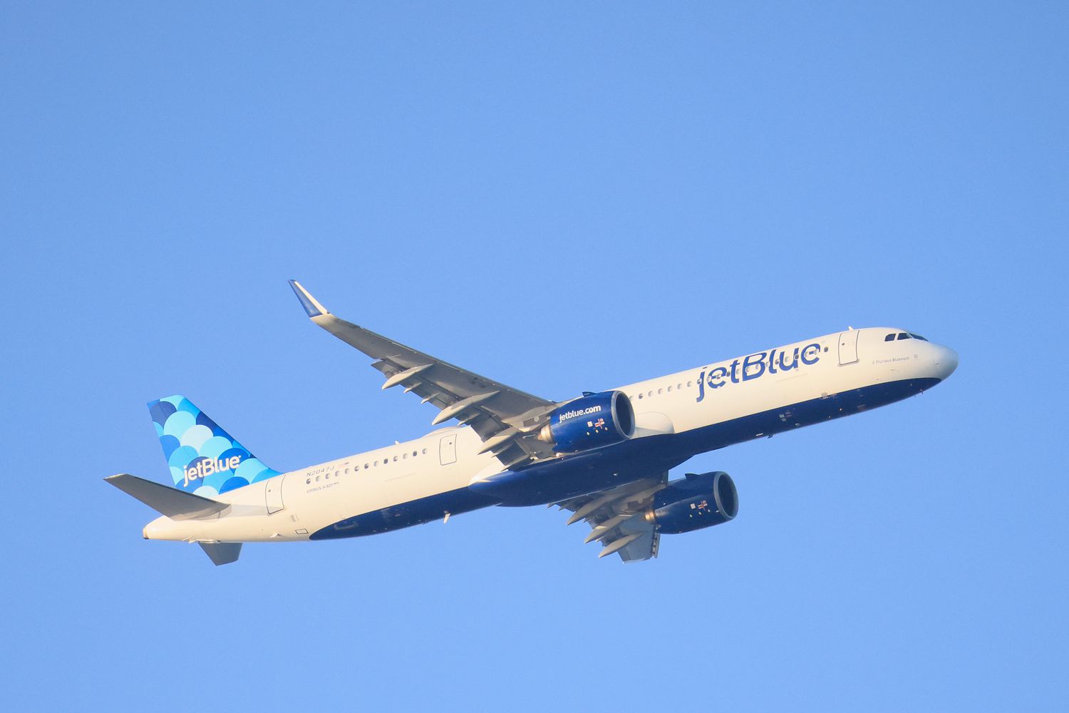 JetBlue Stock Soars On Raised Revenue Guidance