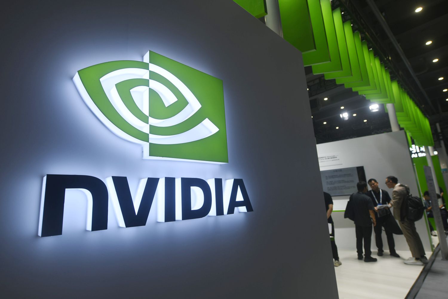 Top Stock Movers Now: Nvidia, Freeport-McMoRan, Visa, and More