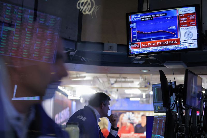 Cava Group posts surprise profit, beats revenue estimates but shares slump