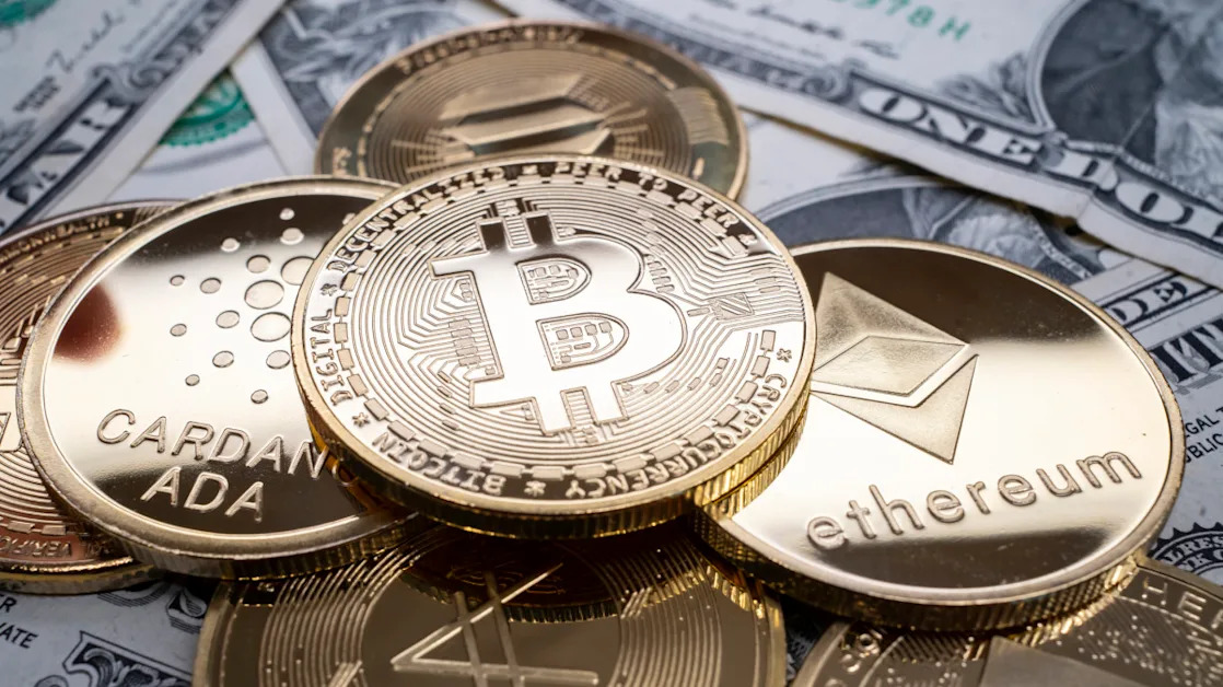Crypto market sentiment hits lows even as Bitcoin holds strong, says LunarCrush CEO