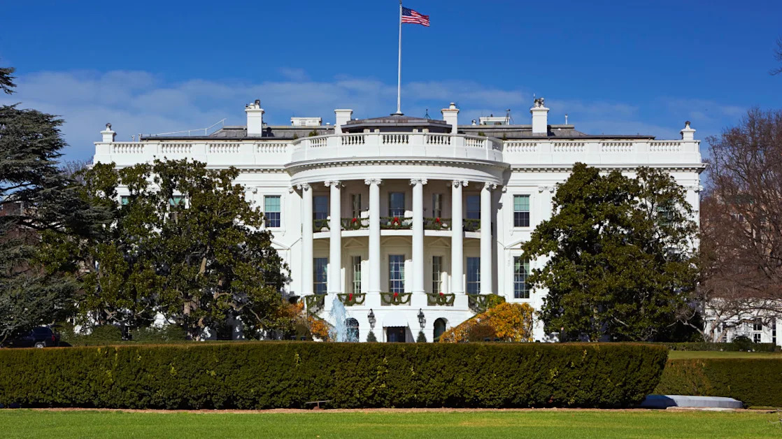 UAE ruler meets White House crypto czar amid $1.4T investment push