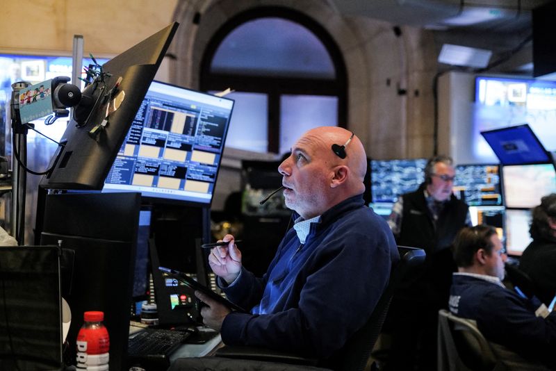 Morning Bid: Capital flight fears sink dollar - Mike Dolan