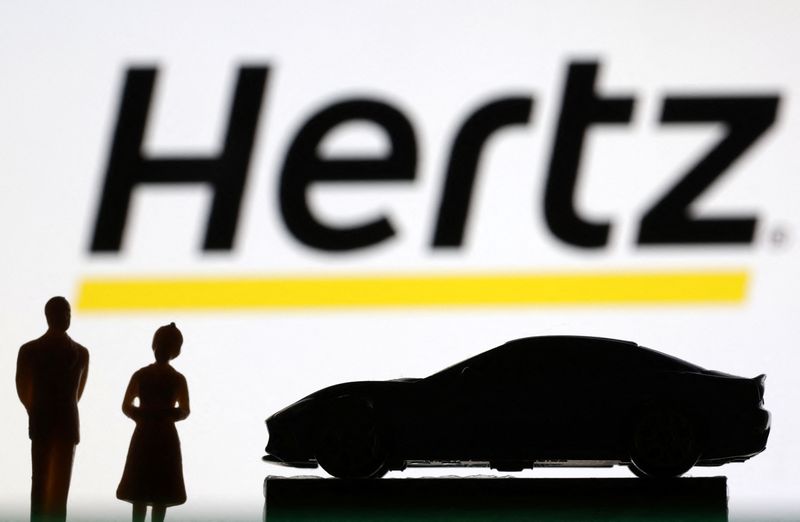 Hertz explores capital structure options amid bondholder dispute - Bloomberg
