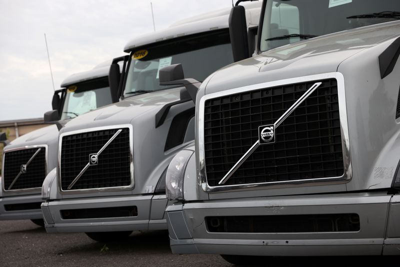 Truck maker Volvo cuts North America market outlook amid tariff uncertainty after Q1 profit falls