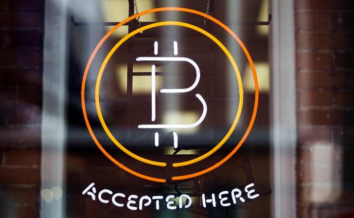 Sovereign Wealth Funds Grabbing Bitcoin to Hold It: Coinbase Top Exec on CNBC