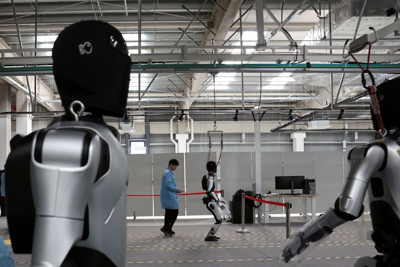 China’s AI-powered humanoid robots aim to transform manufacturing