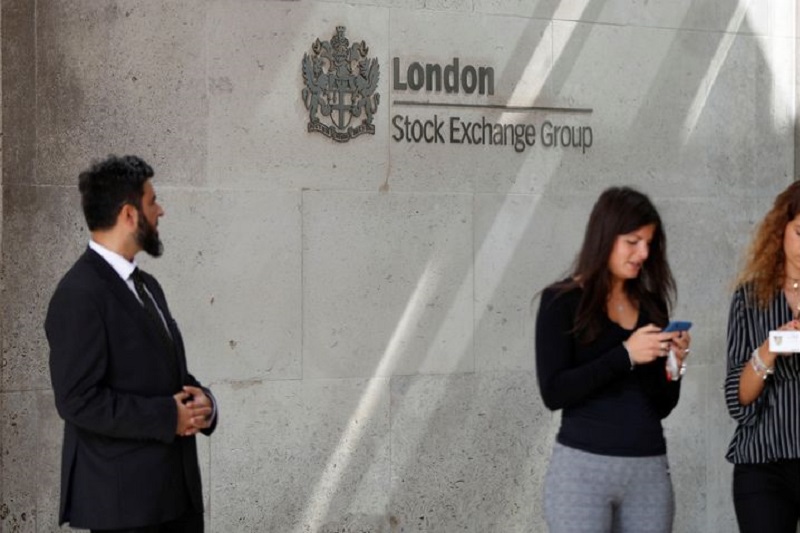 FTSE 100 today: index higher after strong retail sales data; AJ Bell reports