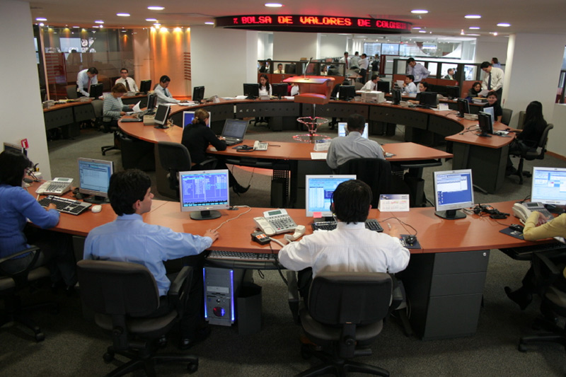 Colombia stocks lower at close of trade; COLCAP down 0.65%