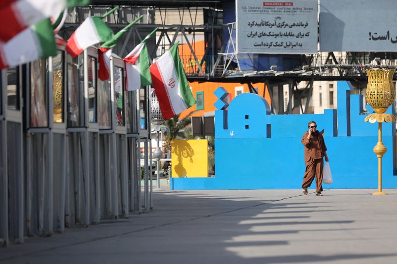 Oil tumbles to over one-week lows as Trump announces Israel-Iran ceasefire
