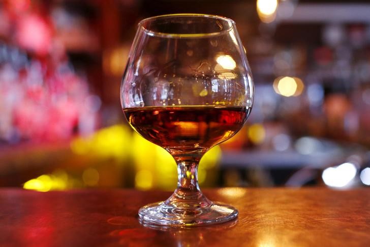 China to slap duties of up to 34.9% on European brandy, Commerce Ministry says