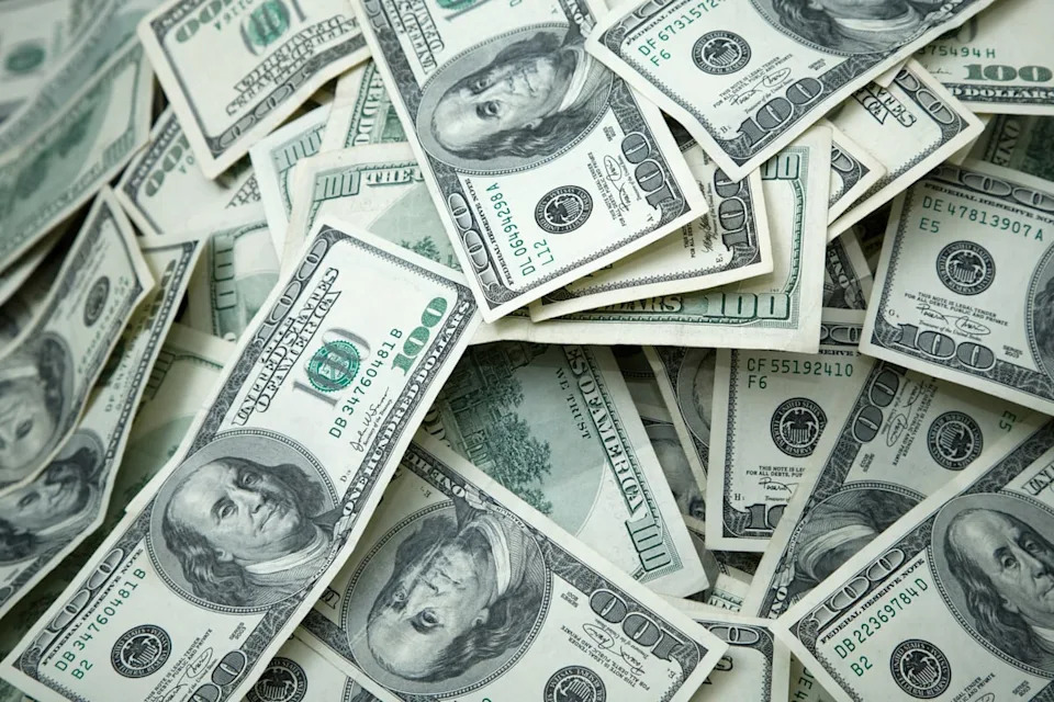 Should You Forget Bitcoin and Buy XRP (Ripple) Instead?