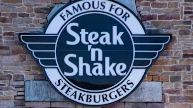 Steak ’n Shake reverses new payment plan after backlash